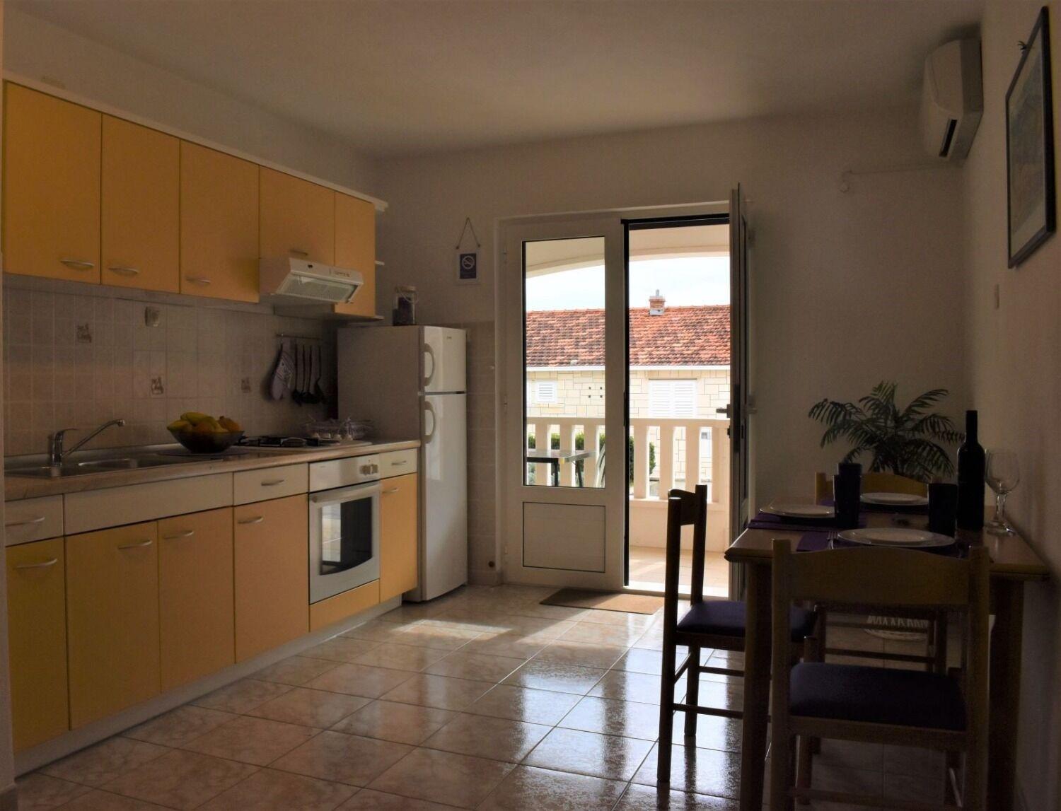 Apartments Frama - 3 Apartments Bol Kültér fotó