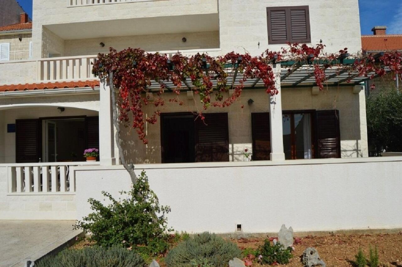 Apartments Frama - 3 Apartments Bol Kültér fotó